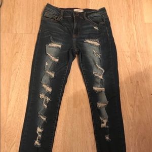 Cello brand holey skinny jeans